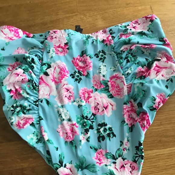 Torrid size 2x bathing suit bottom - Picture 1 of 1